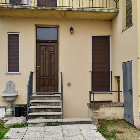 Scarpone Apartamento Pavia Exterior foto
