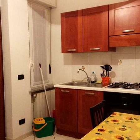 Scarpone Apartamento Pavia Exterior foto