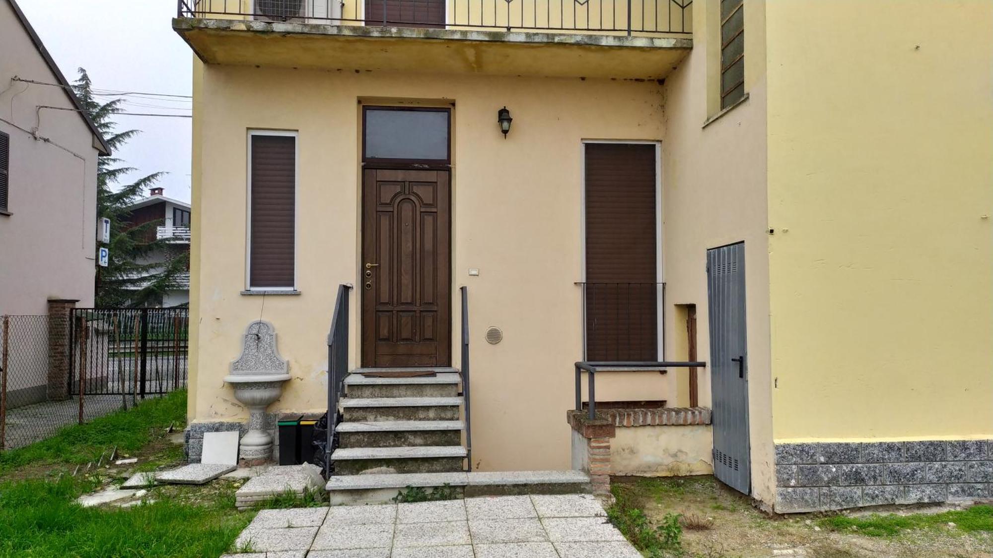 Scarpone Apartamento Pavia Exterior foto