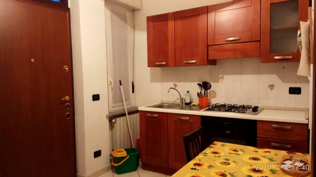 Scarpone Apartamento Pavia Exterior foto